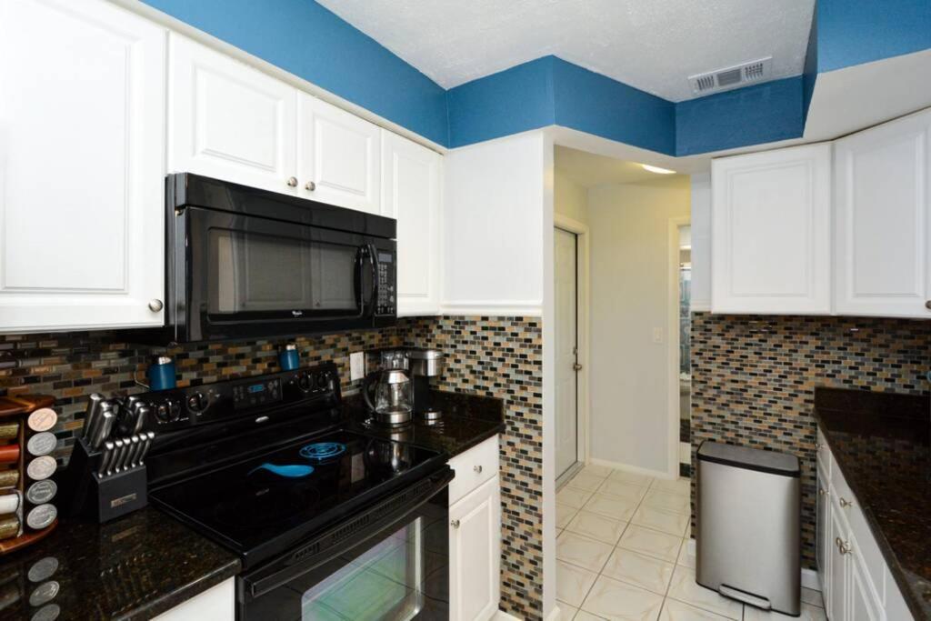 Cozy, Fido-Friendly Pool Home Just 4 Miles To The Beach! Venice Eksteriør billede